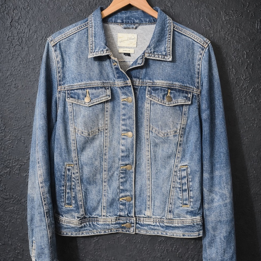 Universal Thread Blue Jean Jacket Classic Design